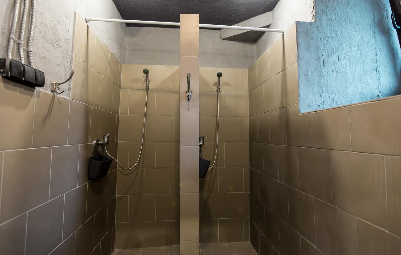 Lviv Loft Prison Hostel Ngoại thất bức ảnh